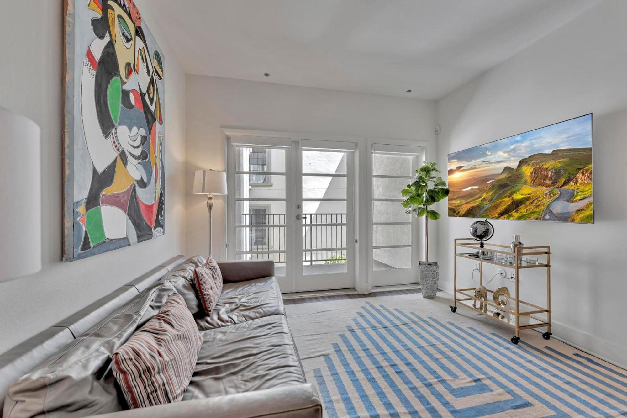Appartement 7 Large Down Town Santa Monica